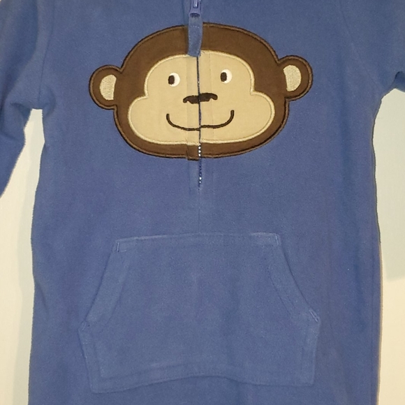 EUC!  Carter's fleece Onesie 12 months. - Picture 3 of 5